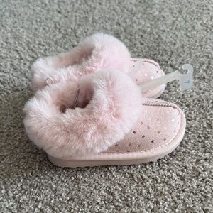 Pink Faux Fur Star Toddler  Slippers Cat & Jack